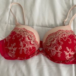 Victoria Secret holiday bra